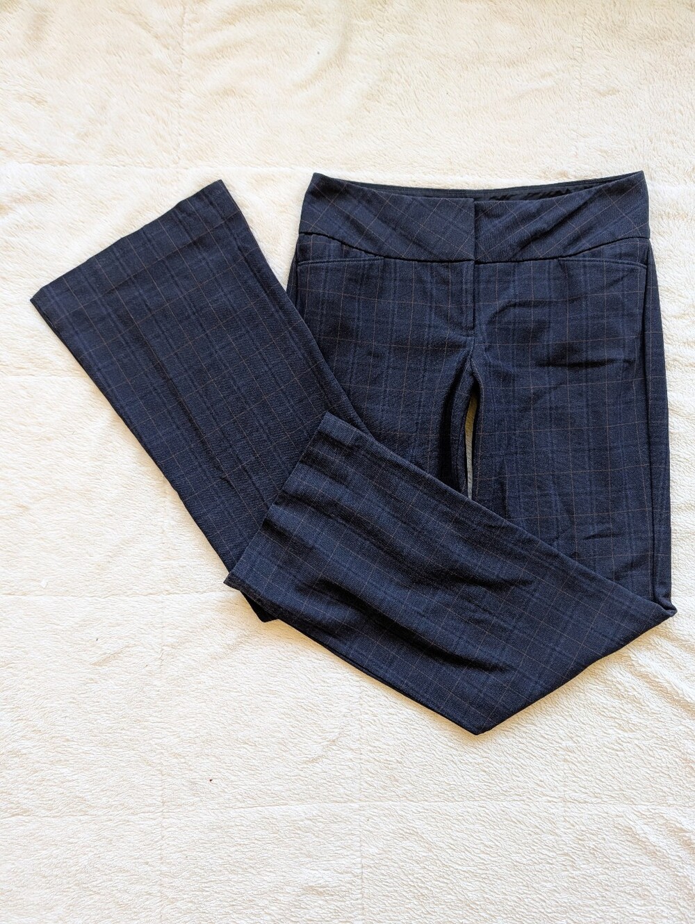 Express Editor Low Rise Wide Leg Plaid Pants